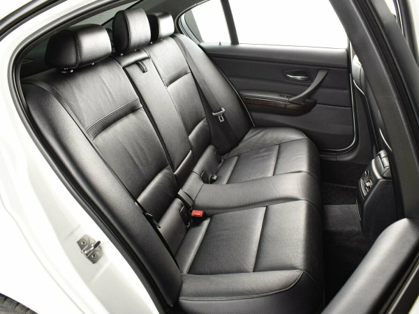 BMW 3 серии, V (E90/E91/E92/E93) Рестайлинг фото №16