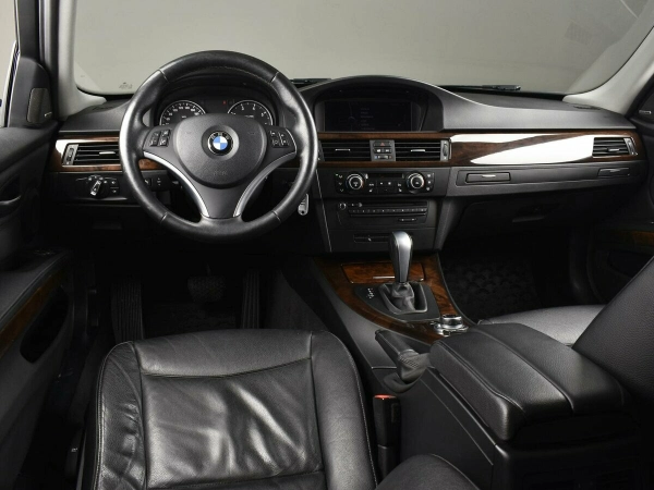 BMW 3 серии, V (E90/E91/E92/E93) Рестайлинг фото №6