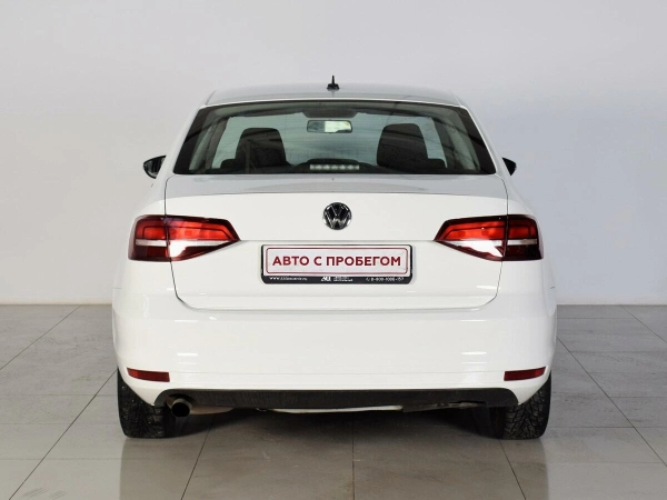 Volkswagen Jetta, VI Рестайлинг фото №4