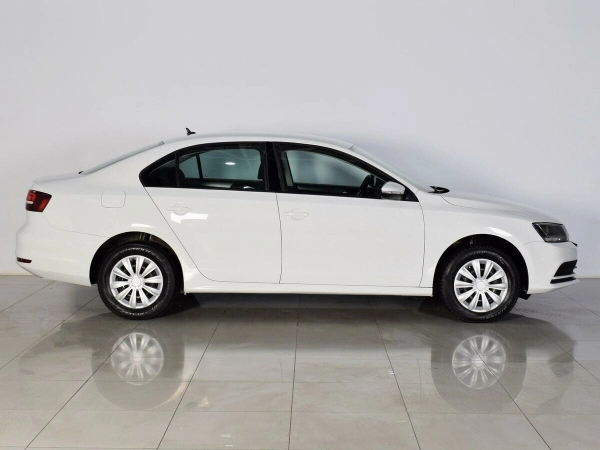 Volkswagen Jetta, VI Рестайлинг фото №5