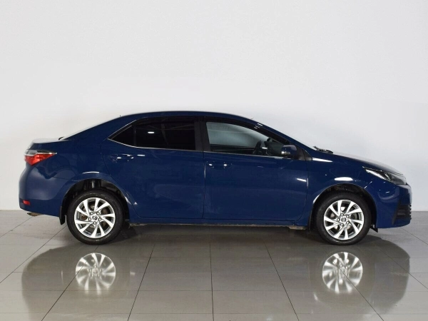 Toyota Corolla, XI (E160, E170, E180) Рестайлинг 1 фото №5