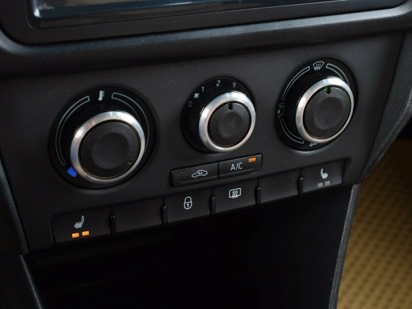 Skoda Rapid, I фото №8