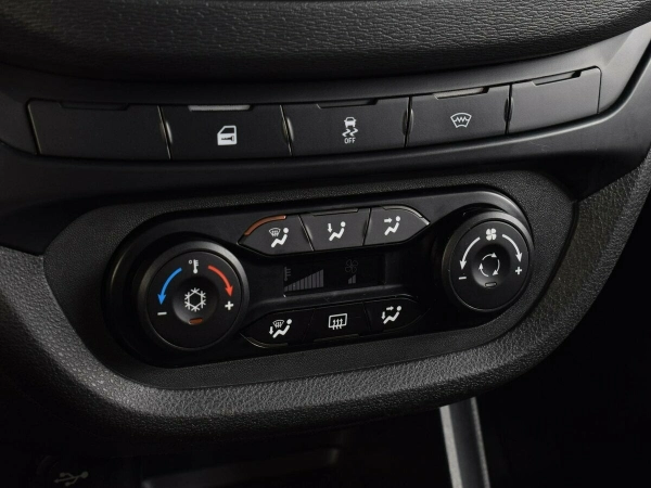 Lada (ВАЗ) Vesta, I фото №8
