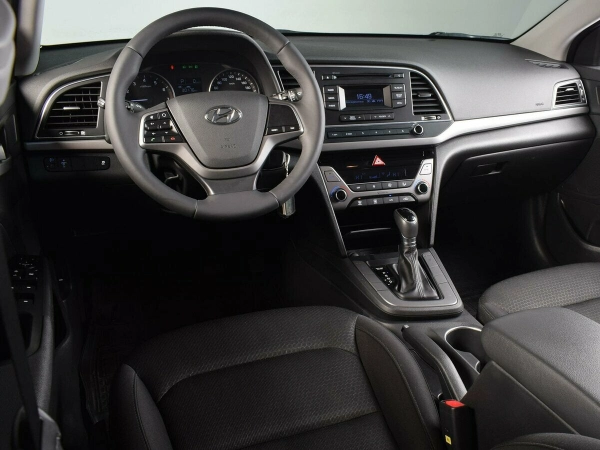 Hyundai Elantra, VI (AD) фото №6