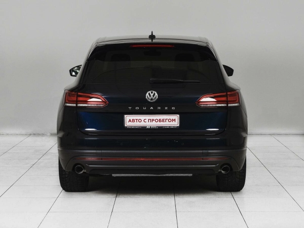 Volkswagen Touareg, III фото №4