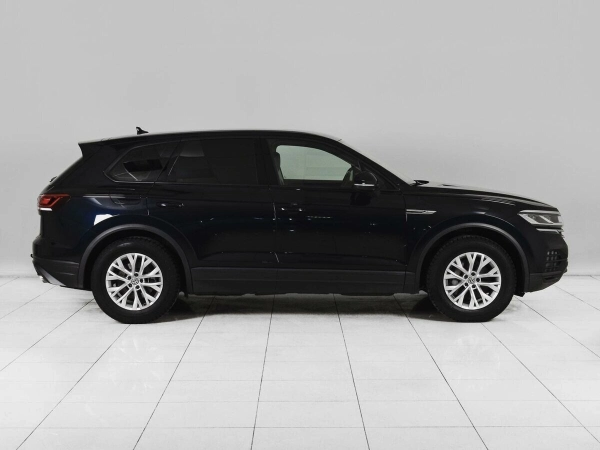 Volkswagen Touareg, III фото №5