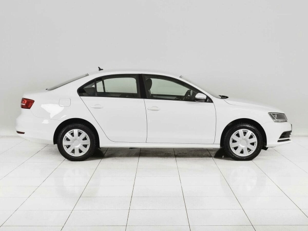 Volkswagen Jetta, VI Рестайлинг фото №5