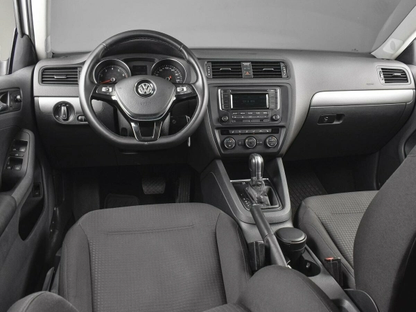 Volkswagen Jetta, VI Рестайлинг фото №6