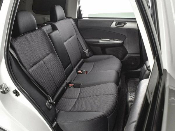 Subaru Forester, III Рестайлинг фото №8