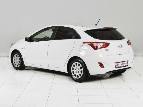 Hyundai i30, II фото №2
