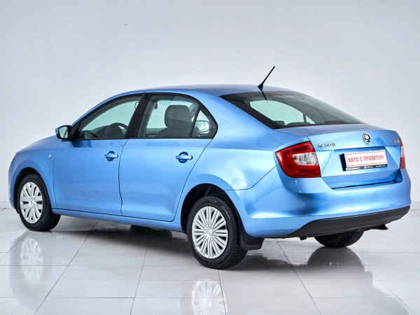 Skoda Rapid, I фото №4