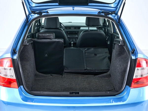 Skoda Rapid, I фото №7