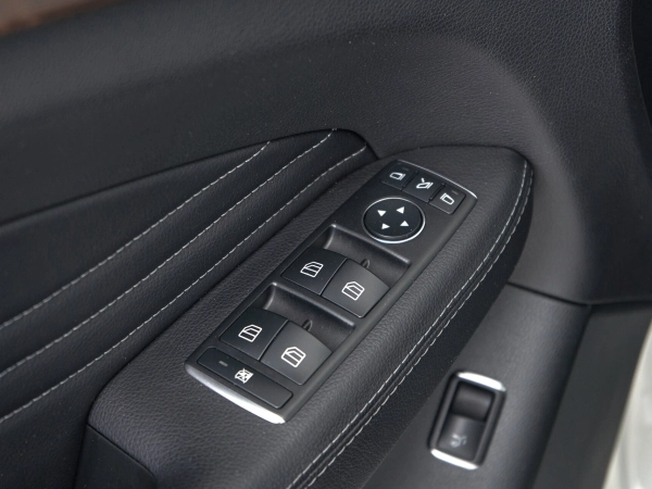 Mercedes-Benz GLE, I (W166) фото №15