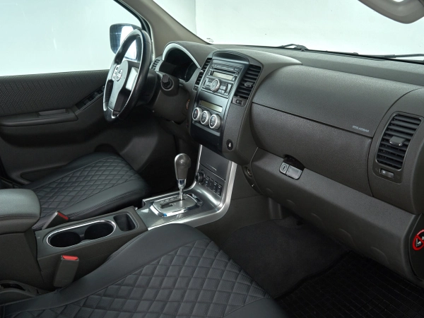 Nissan Pathfinder, III Рестайлинг фото №12