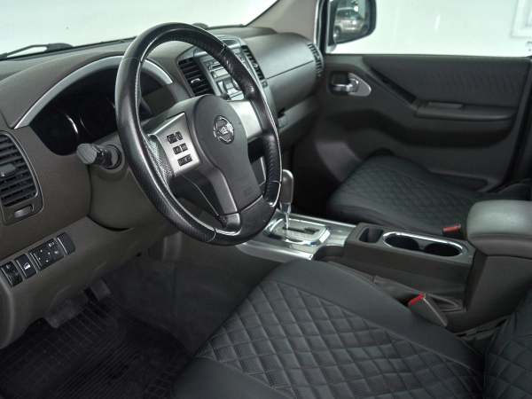 Nissan Pathfinder, III Рестайлинг фото №13