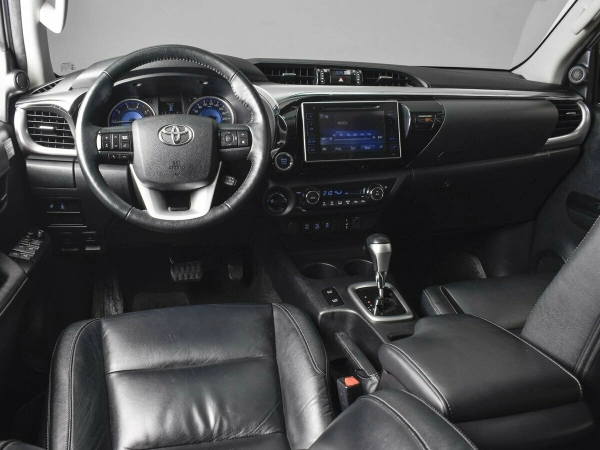 Toyota Hilux, VIII фото №6