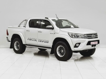Toyota Hilux, VIII 2018  фото