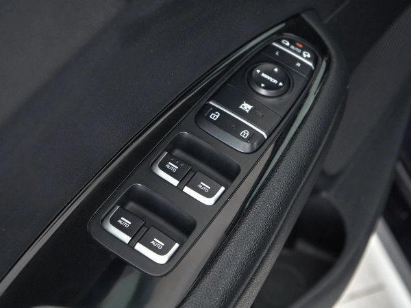Kia Optima, IV фото №15