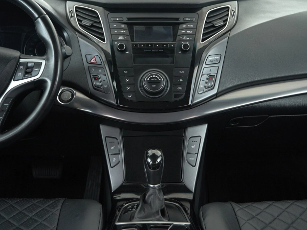 Hyundai i40, I фото №10