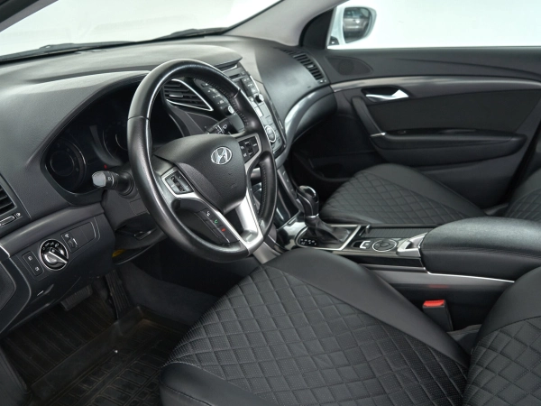 Hyundai i40, I фото №13