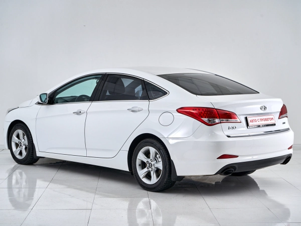 Hyundai i40, I фото №4