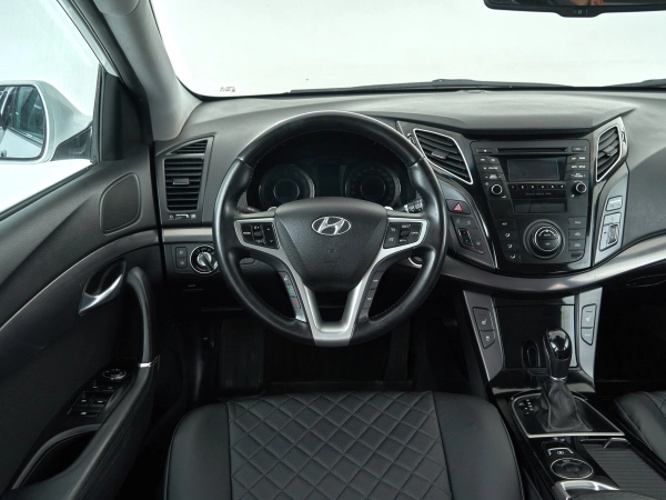 Hyundai i40, I фото №9
