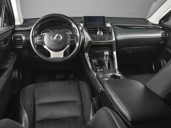 Lexus NX, I фото №6