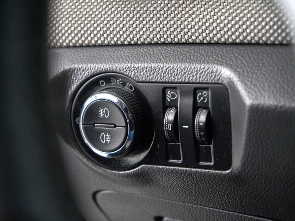 Chevrolet Cruze, I Рестайлинг фото №15