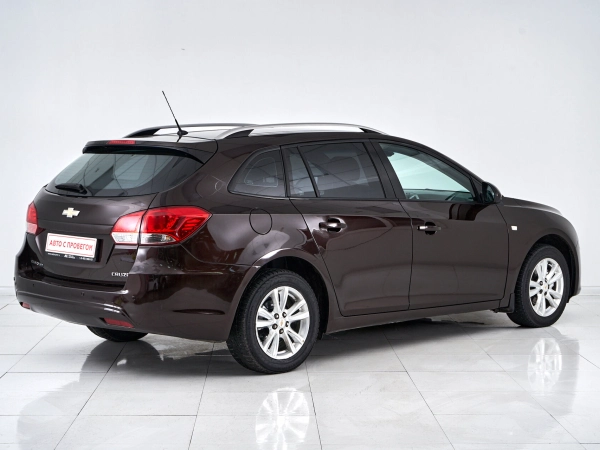 Chevrolet Cruze, I Рестайлинг фото №5