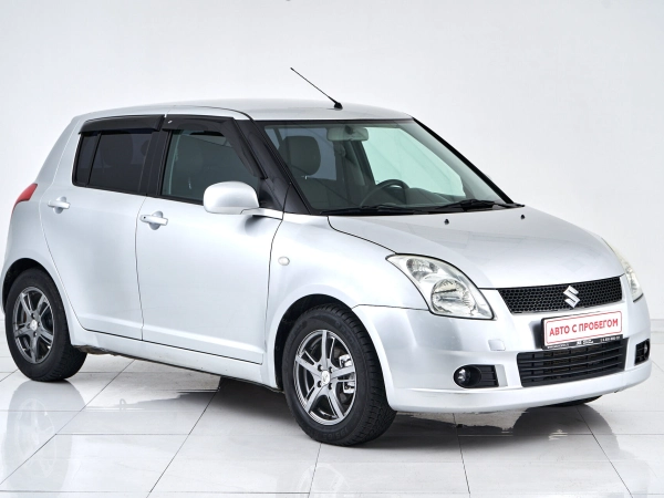 Suzuki Swift, III фото №3