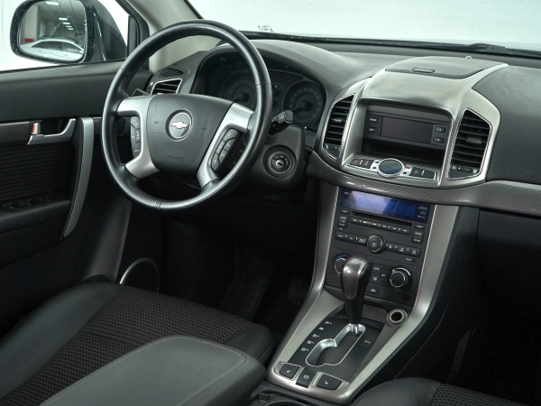 Chevrolet Captiva, I Рестайлинг фото №11