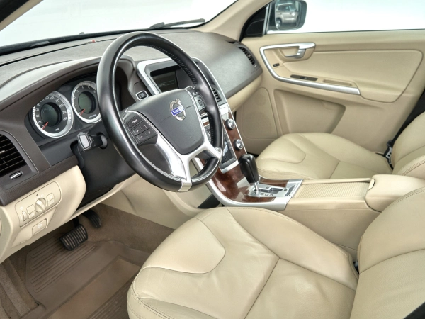 Volvo XC60, I фото №16
