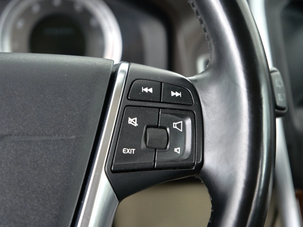 Volvo XC60, I фото №19