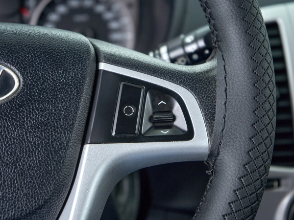 Hyundai i20, I фото №18