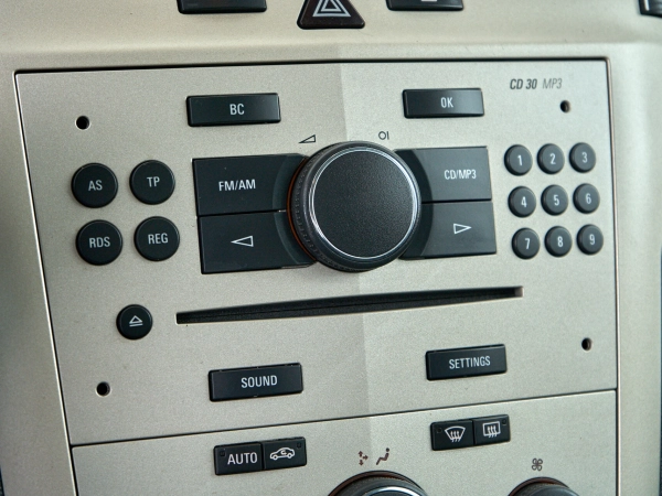 Opel Zafira, B фото №15
