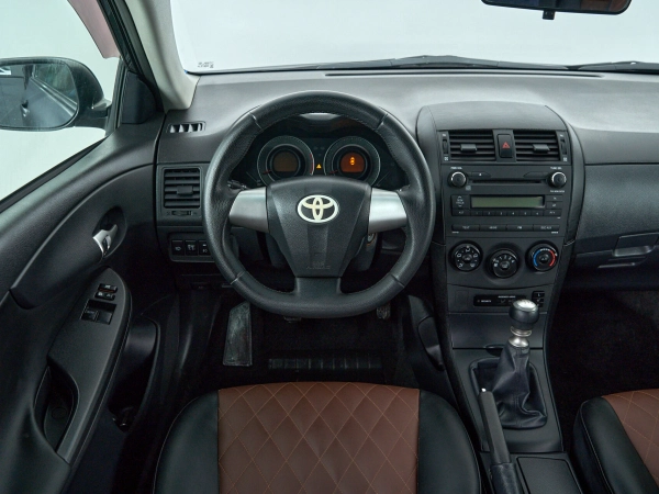 Toyota Corolla, X (E140, E150) Рестайлинг фото №10