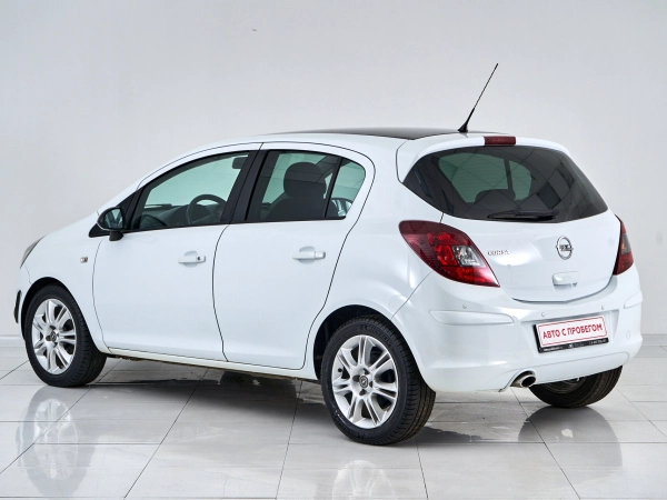 Opel Corsa, D Рестайлинг II фото №4