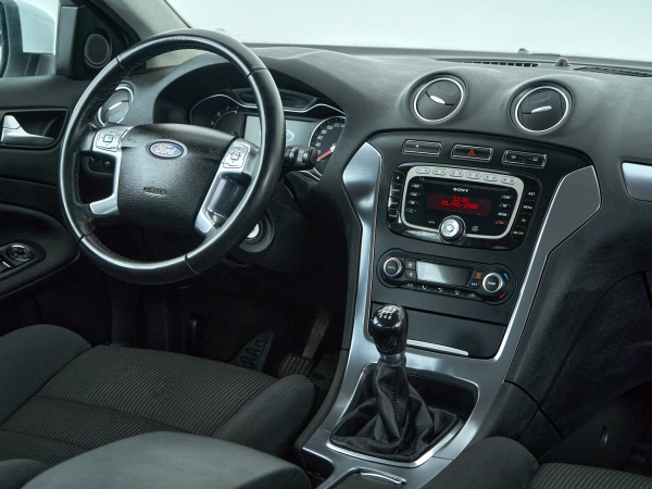 Ford Mondeo, IV Рестайлинг фото №11