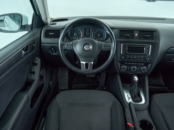 Volkswagen Jetta, VI фото №10