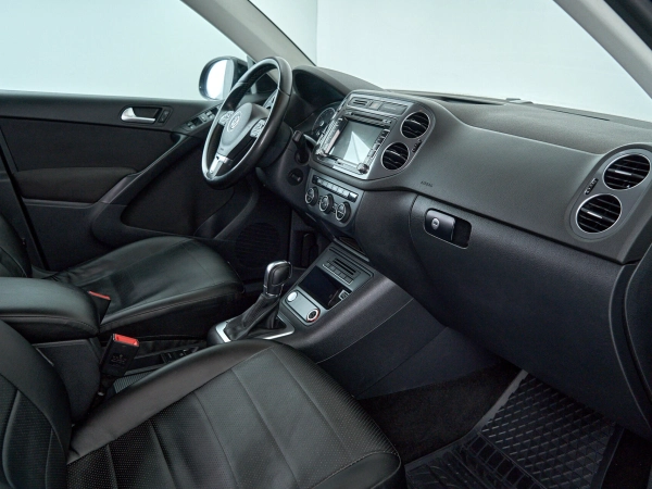 Volkswagen Tiguan, I Рестайлинг фото №10