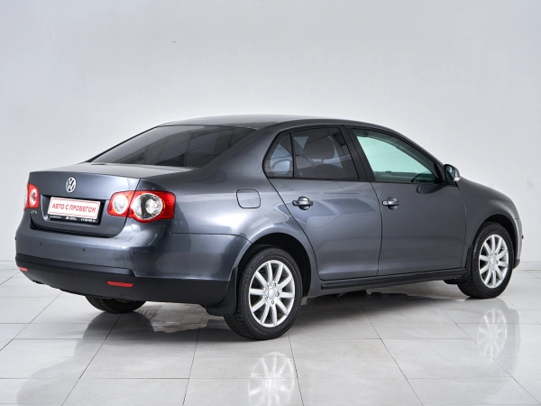 Volkswagen Jetta, V фото №5