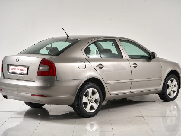 Skoda Octavia, II (A5) Рестайлинг фото №5