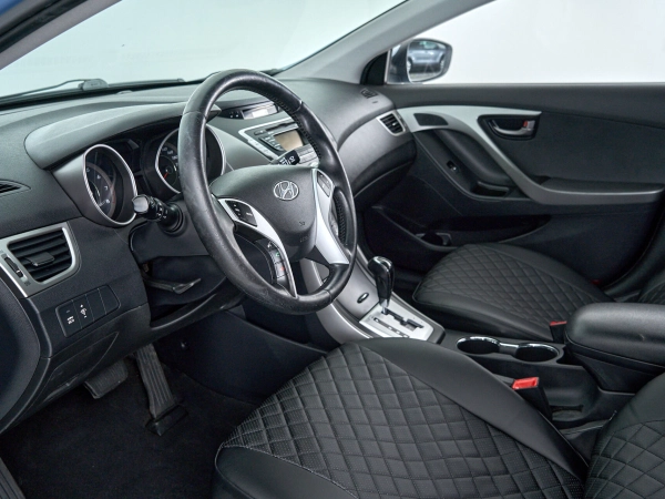 Hyundai Avante, V фото №13