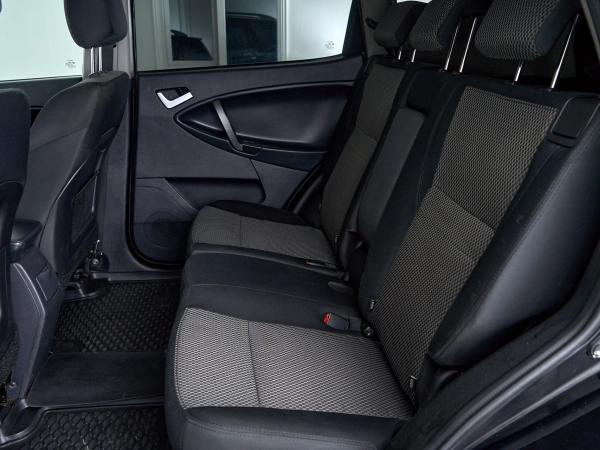Geely Emgrand X7, I фото №16