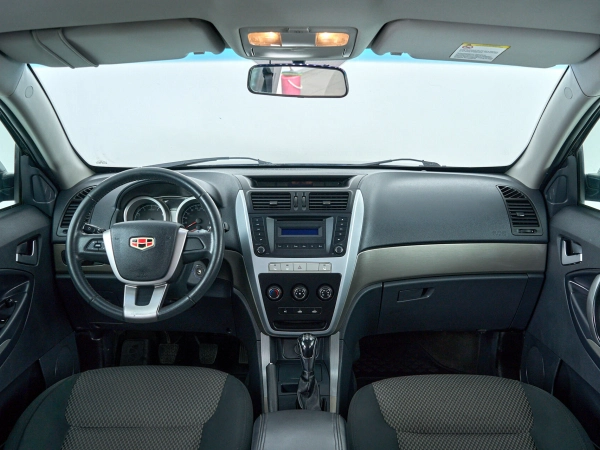 Geely Emgrand X7, I фото №7