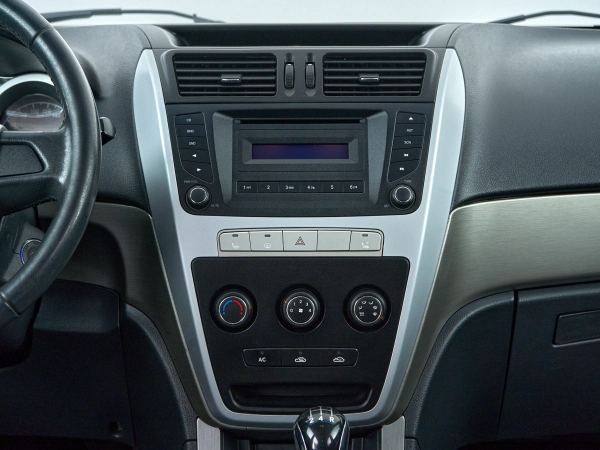 Geely Emgrand X7, I фото №8
