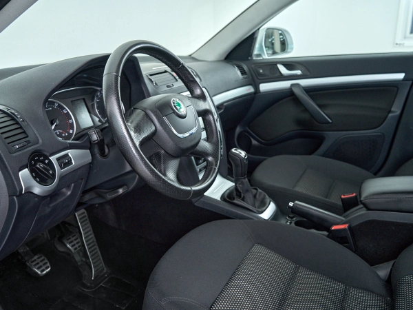 Skoda Octavia, II (A5) Рестайлинг фото №13