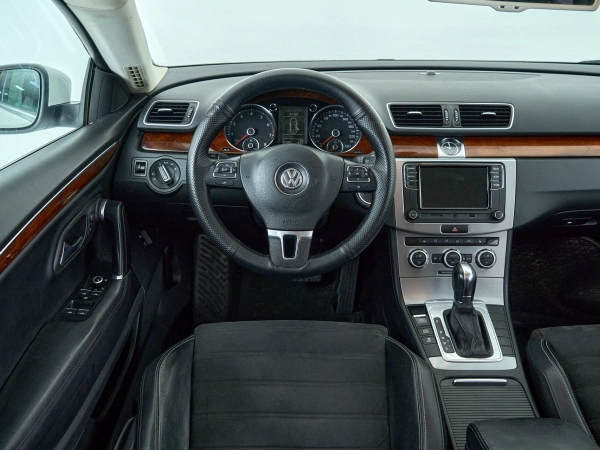 Volkswagen Passat CC, I Рестайлинг фото №9