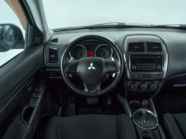 Mitsubishi ASX, I Рестайлинг фото №10
