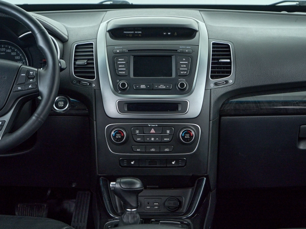 Kia Sorento, II Рестайлинг фото №9